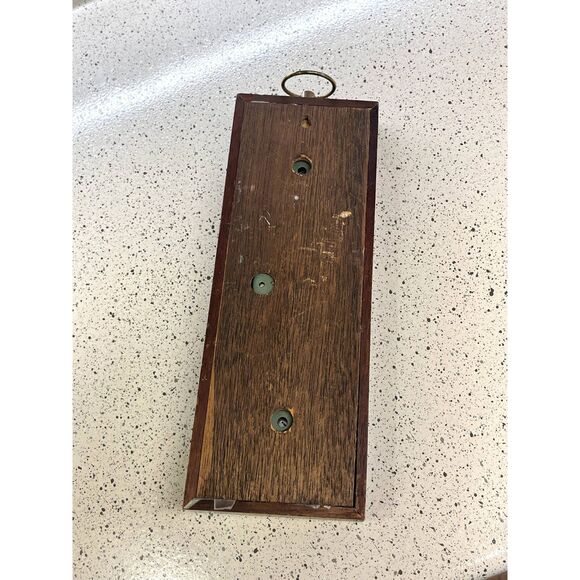 Vintage Weather Station - Barometer Temperature Humidity - Picture 8 of 8